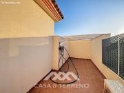 Se vende: Ático de 4 dormitorios con vistas al mar en El...