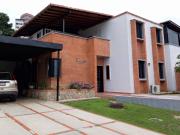 SE VENDE BELLA QUINTA SABANA LARGA VALENCIA 06 41