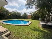 SE VENDE BONITA CASA AMPLIA AL NORTE DE CUERNAVACA