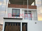 Se Vende Bonita Casa En Urb. Miraflores Boulevard Park Plaza
