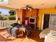 SE VENDE BONITA VILLA EN LA URBANIZACION LA CLOSA CLUB...