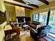 SE VENDE BONITA Y AMPLIA CASA EN GUADALAJARA, JALISCO