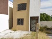 SE VENDE BONITA Y AMPLIA CASA EN NUEVO LEON