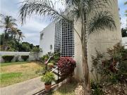Se vende casa 1000m² 3h+1s/3b+1s/10e Country Club