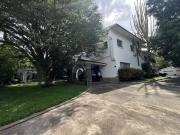 Se vende casa 2045m2 6H+2S/4B+1S/6P El Country Se vende casa 2045m2 6H+2S/4B+1S/6P El Country