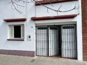 SE VENDE CASA 2 DOR COCHE Y PATIO EN LAVALLE 5100