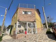 SE VENDE CASA 2 DORMITORIOS EN BARRIO SARMIENTO SE VENDE CASA 2 DORMITORIOS EN BARRIO SARMIENTO