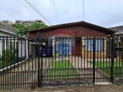 SE VENDE CASA 2D/2B, CON PIEZAS Y DEPTOS. INTERIOR