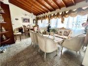 SE VENDE CASA 2do PISO CON AIRE EN LA AMERICA NIZA