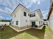 Se vende casa 320m2 La Trinidad