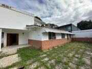 Se Vende casa 380m2 Urb. Chuao