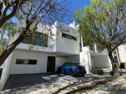 SE VENDE CASA 3 RECAMARAS EN PARQUE LIMA ZONA AZUL DE...