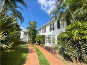 Se vende casa 440m2 Los Chorros 0905