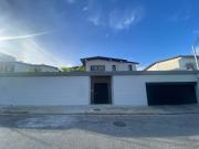 Se vende casa 450m2. 7H/10B/4P. Santa Paula