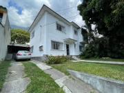 Se vende casa 456m² 4h/2b/4e Los Palos Grandes