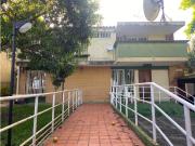 Se vende casa 520m2 Colinas de Bello Monte 0051 Se vende casa 520m2 Colinas de Bello Monte 0051