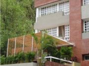 Se vende casa 529m2 5h/6b/3p Urb Miranda 2551 Se vende casa 529m2 5h/6b/3p Urb Miranda 2551