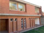 Se vende casa 600m2 4h+s/5b+s/5p Alto Hatillo