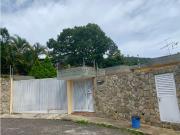 Se vende casa 640m2 7h/7b/4p La Lagunita 6791