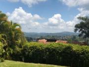 Se vende casa 650m2 4h+2s/4.5b+2s/10p La Lagunita