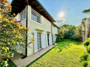 Se vende casa 680m2 6h+s/6b/8p Lomas de Chuao Se vende casa 680m2 6h+s/6b/8p Lomas de Chuao