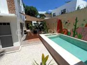 Se vende Casa 6 recamaras alberca privada Ejido Sur...