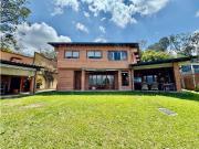 Se vende casa 700m2 4h+2s/6b/7p Alto Hatillo