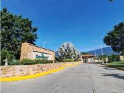 Se vende casa 77m2. 3H/2B/2P, Canaima II, Guatire