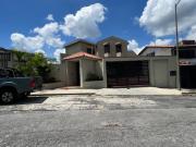 Se vende Casa 800m2. 5H+2S/ 8B+ S/5P. Cafetal