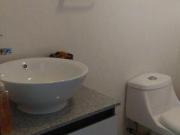 SE VENDE CASA A 5 MINUTOS DE AEROPUERTO, 30 MINS. DE...