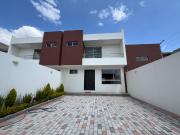 SE VENDE CASA A ESTRENAR EN POMASQUI 240m2