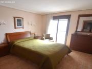 SE VENDE CASA ADOSADA DE 3 DORMITORIOS CON SOLAR Y...