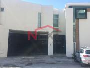 SE VENDE CASA AL NORTE DE LA CIUDAD