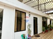 Se vende casa amplia con piscina en miravalle 2