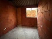 SE VENDE CASA B/FLORENCIA LA ITALIA PALMIRA