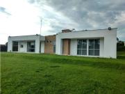 Se vende casa campestre, Avenida Condina, Pereira