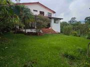 Se vende casa campestre en Armenia Circasia