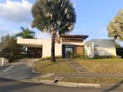 Se vende Casa Campestre en Condominio, Cerritos Pereira