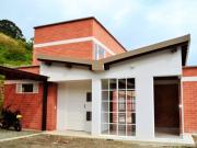 Se Vende Casa Campestre En Condominio – Santa Rosa De Cabal