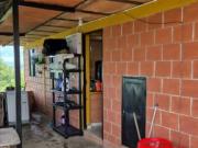 SE VENDE CASA CAMPESTRE EN LA BELLA CON ESCRITURA PROPIA