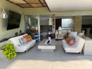 Se vende casa campestre vía al aeropuerto Caimo armenia...