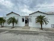 Se Vende Casa Cerca del Mar en Salinas