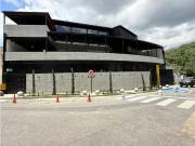 Se vende casa comercial 1558m2 San Roman Se vende casa comercial 1558m2 San Roman