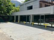 Se vende casa comercial 1.006m2 13p Chuao
