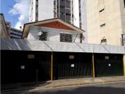 Se vende casa comercial 309m2 Los Chaguaramos 1766
