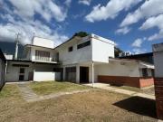 Se vende casa comercial 680m² 20h/6b/10p Chuao