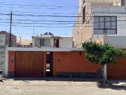 SE VENDE CASA COMERCIAL