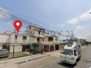 SE VENDE CASA COMO TERRENO EN ATE