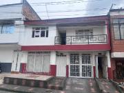 SE VENDE CASA CON 2 PISOS INDEPENDIENTES EN GUADALUPE...