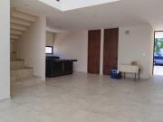 SE VENDE CASA CON ALBERCA EN DZITYA, MERIDA YUCATÁN